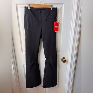 The North Face Women’s 8 Black Ski Snoga Pants